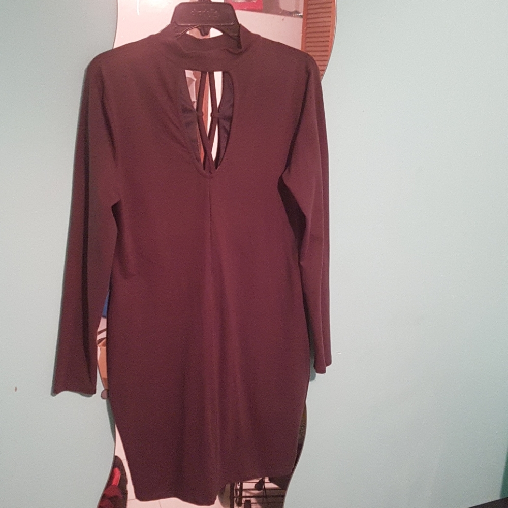 Dress - Picture 2 of 2